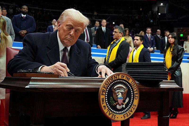 Trump’s Path to Middle East Peace and Regional Challenges. לפי סעיף 27 א’ לחוק זכויות יוצרים Trump's Path to Middle East Peace and Regional Challenges. לפי סעיף 27 א' לחוק זכויות יוצרים