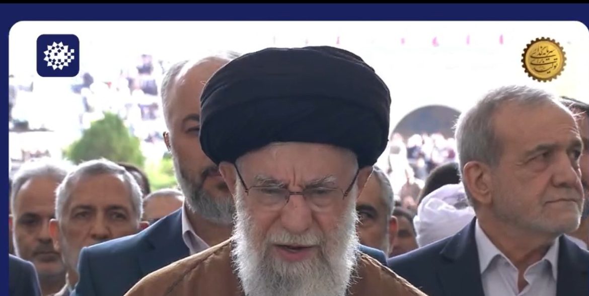 המנהיג העליון של איראן. לפי סעיף 27 א' לחוק זכויות יוצרים