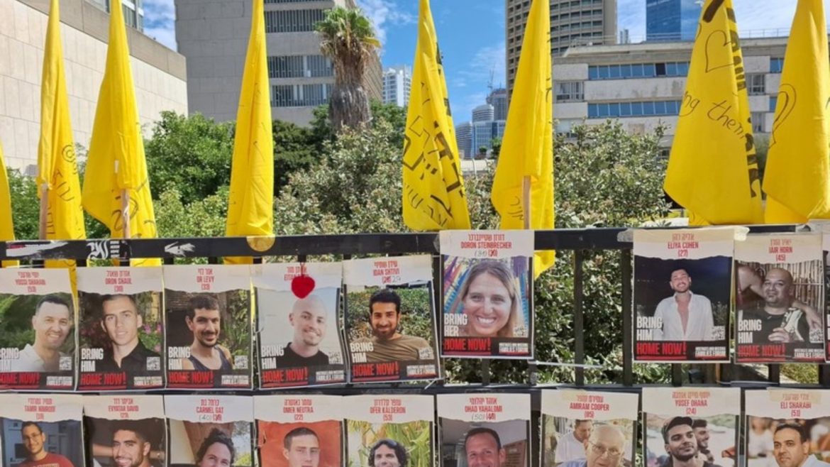 לשמוח על שיחרור החטופים ולהתארגן במהירות מול האתגרים הביטחוניים shutterstock - Vered Barequet