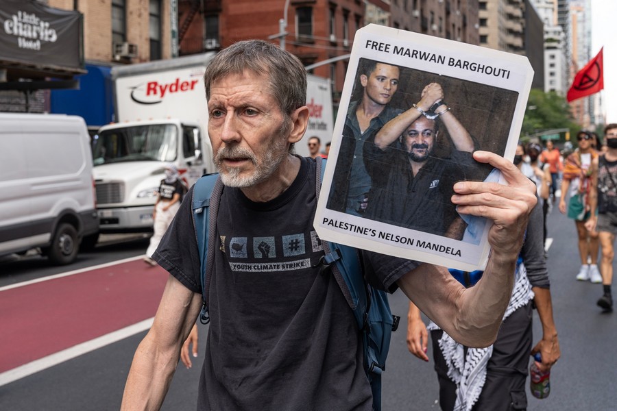 The Missing Leader shutterstock - lev radin