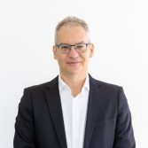 ד"ר עדי שורץ