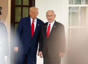 הצהרות לחוד, מציאות לחוד: המבחן שאחרי פגישת נתניהו-טראמפ shutterstock - noamgalai