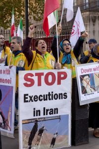 גל הפרסומים על היקף ההרג והזוועות באיראן - חלק מהבניית הלגיטימציה לפעולה נגדה shutterstock - Ms Jane Campbell