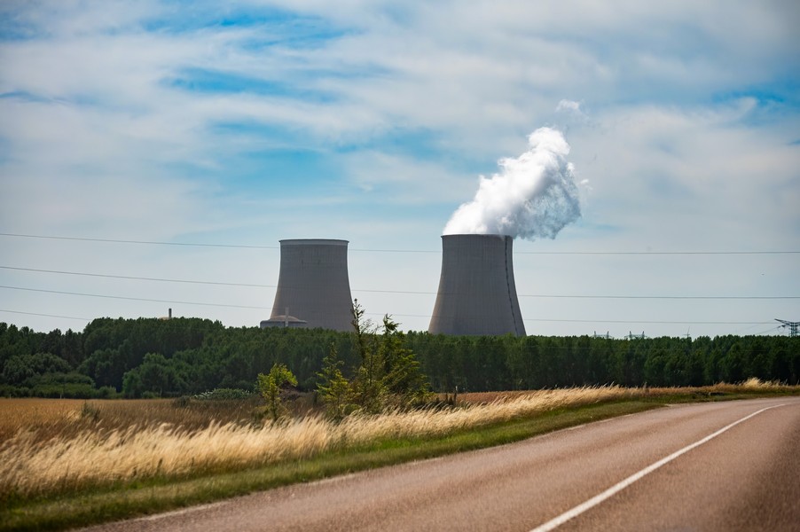 Fallout from Iranian strike on Dimona plant would be symbolic, not radioactive shutterstock - barmalini