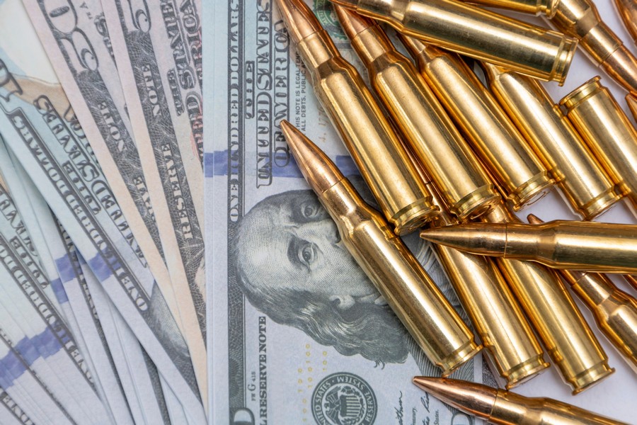Will ending US military aid make Israel stronger or more vulnerable? shutterstock - Anelo